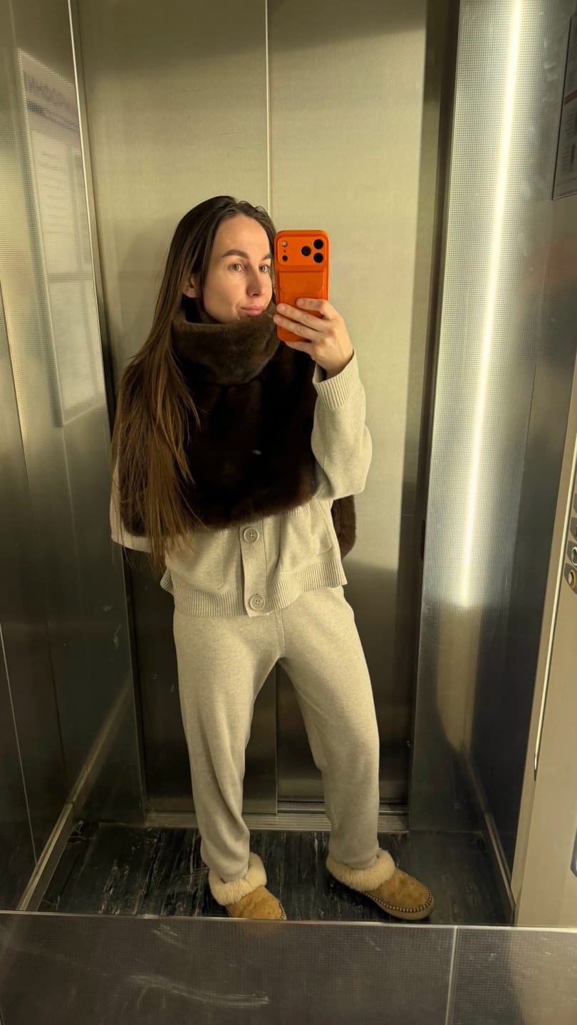 Customer photo review of Ivonne Faux Fur Turtleneck Vest