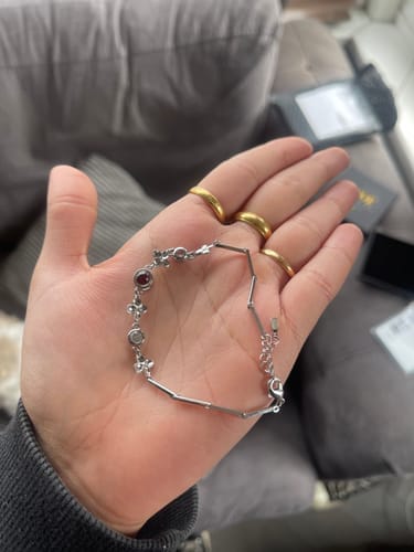 Customer photo review of Lucky Clover Projection Bracelet
