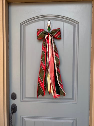 Customer photo review of Plaid Tidings Wreath Ribbon