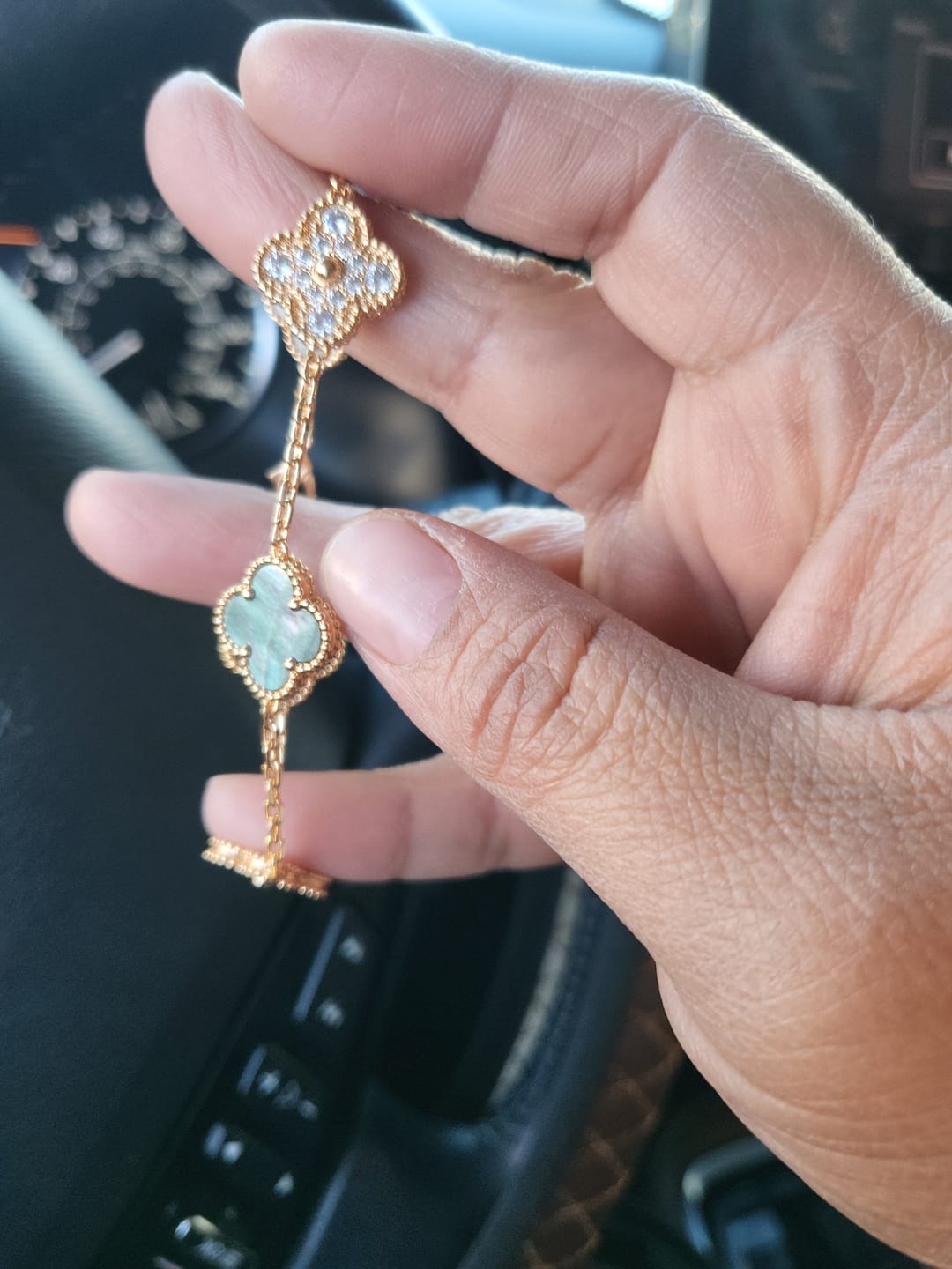 Customer photo review of 925 Silver, Lucky Clover Leaf Bracelet, 18K Gold Plated