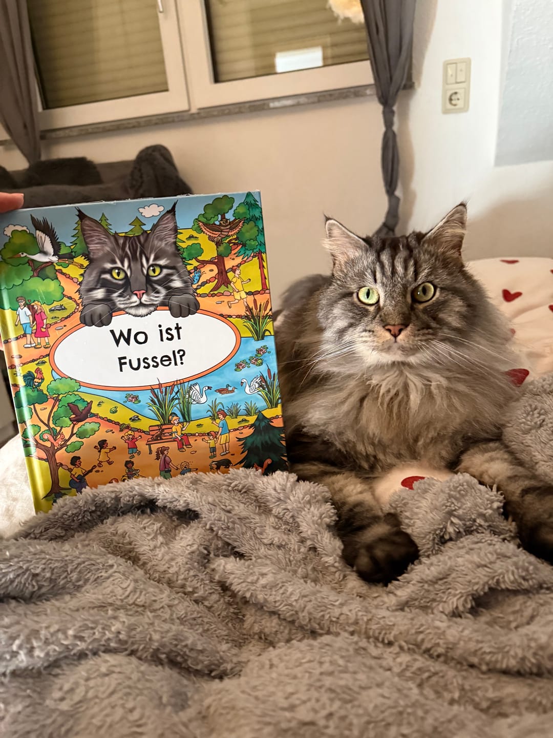 Customer photo review of Wo bist du? - Personalisiertes Katzen-Wimmelbuch