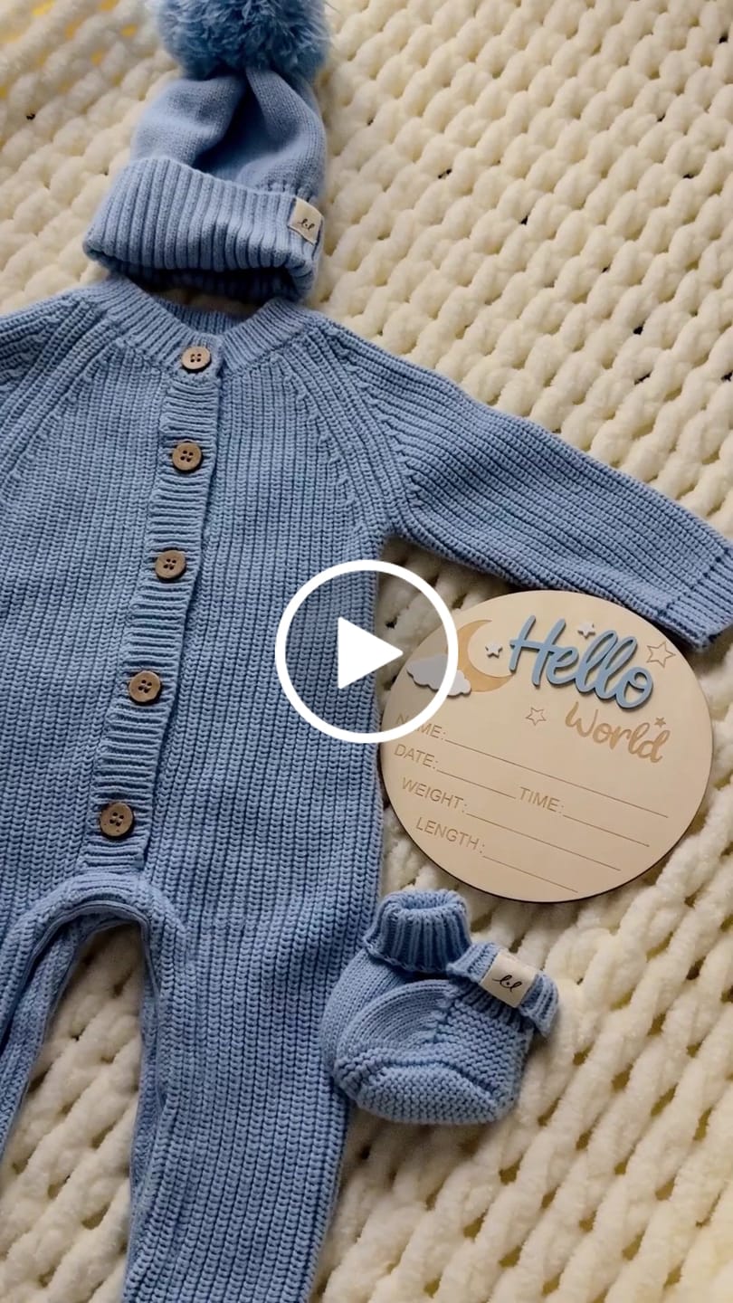 Customer video review of Classic Chunky Knit Jumpsuit - Powder Blue