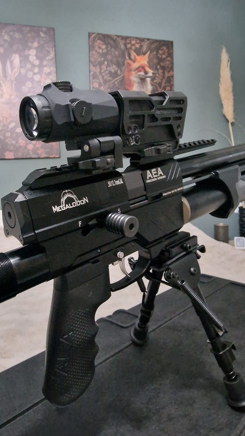 Customer photo review of Vector Optics SCMF-35 Maverick-IV 3x22 Magnifier Mini