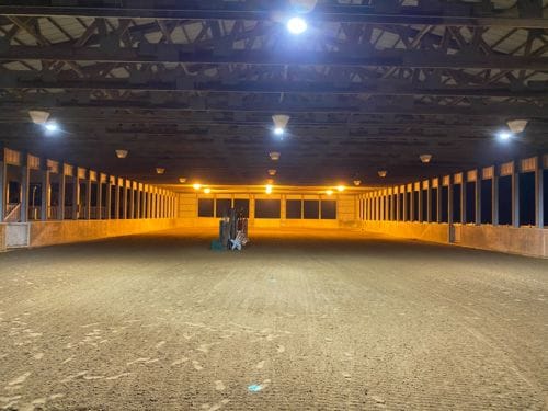 Customer photo review of 200W LED UFO high bay light-30,000 lumens
