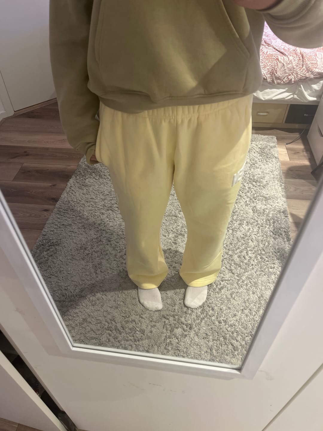 Customer photo review of GATED COMMUNITY STRAIGHT LEG SWEATPANTS BUTTER YELLOW