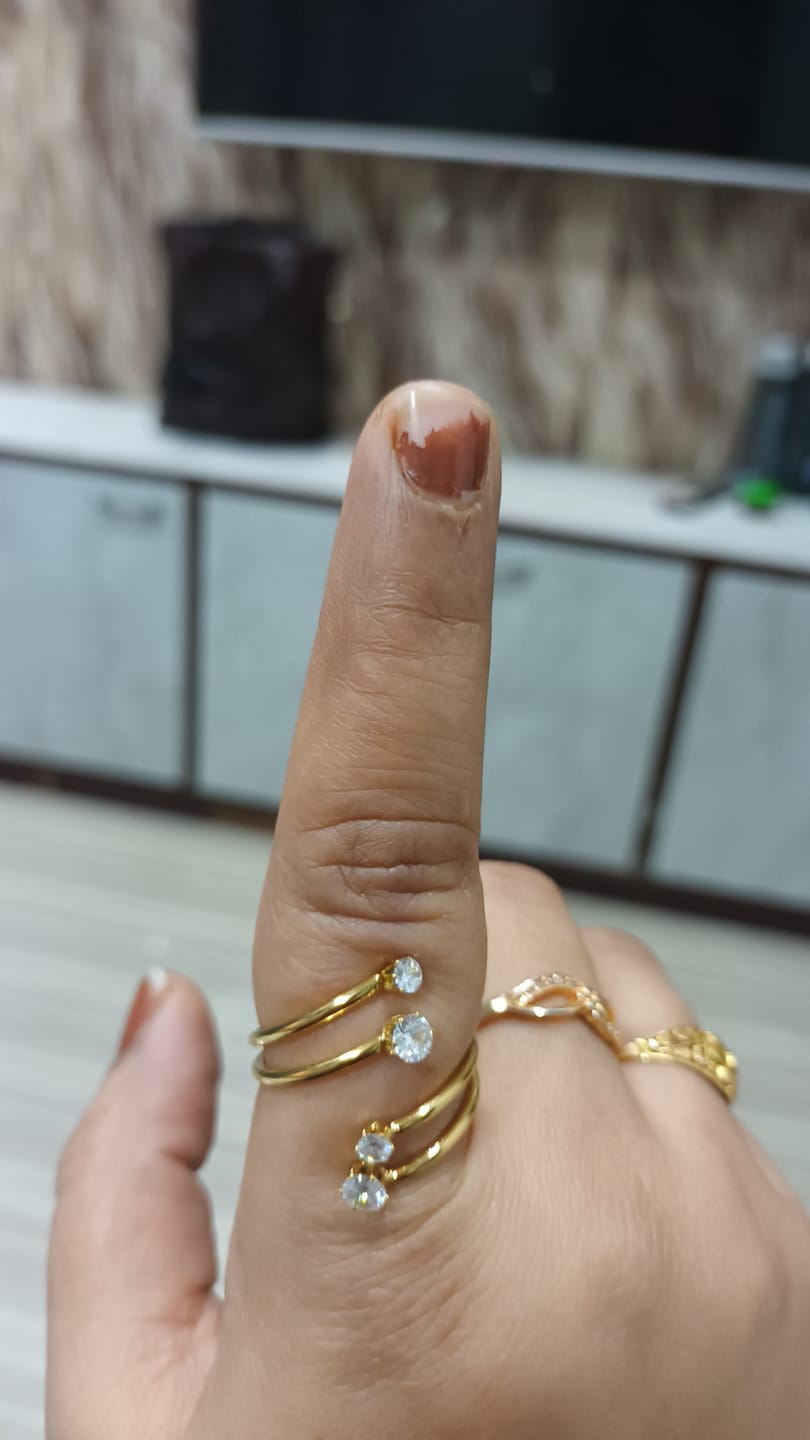 Customer photo review of Celestial Orbit Zircon Ring