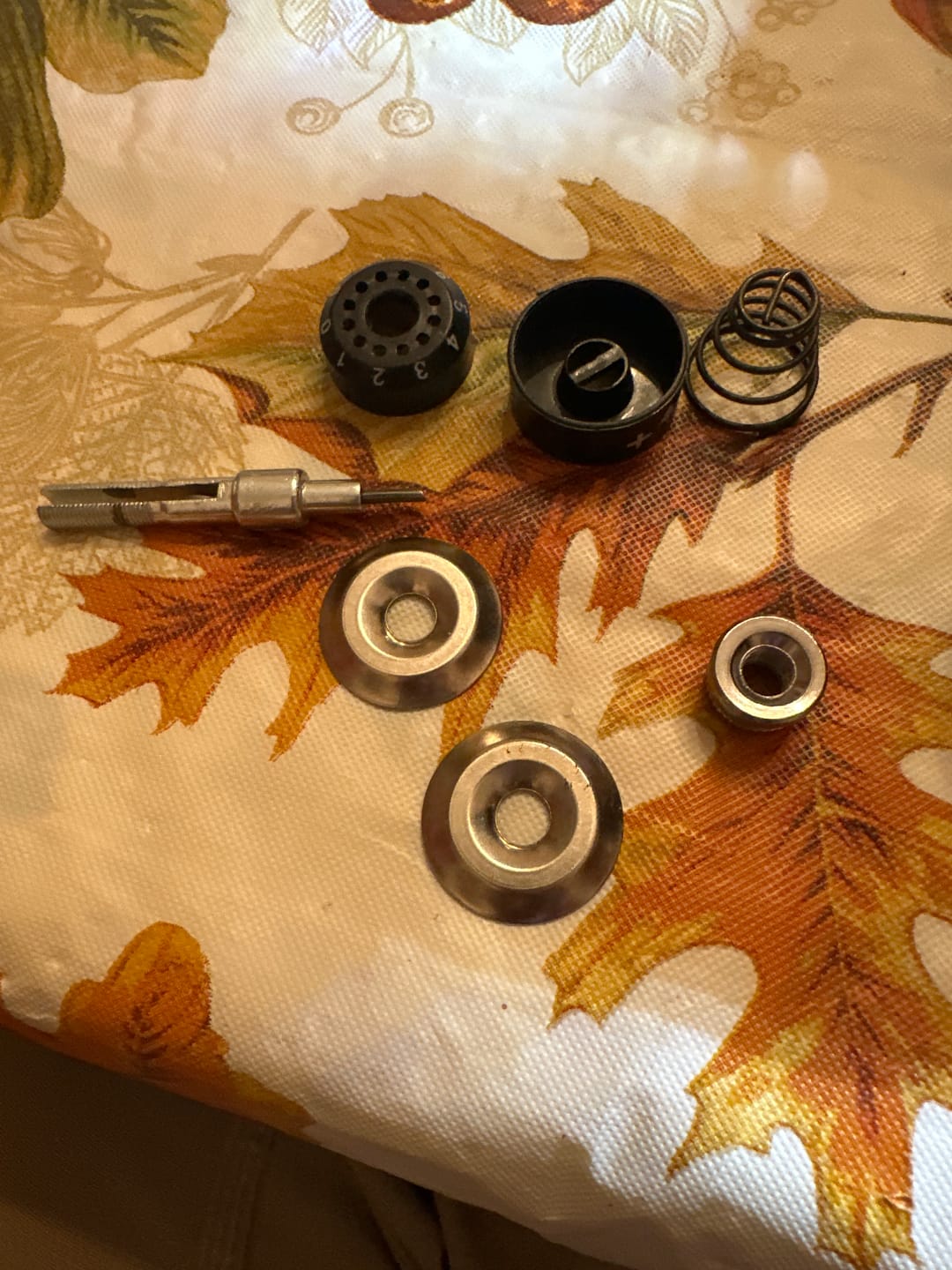 Customer photo review of Tension (Pull Down), Singer #HA-17