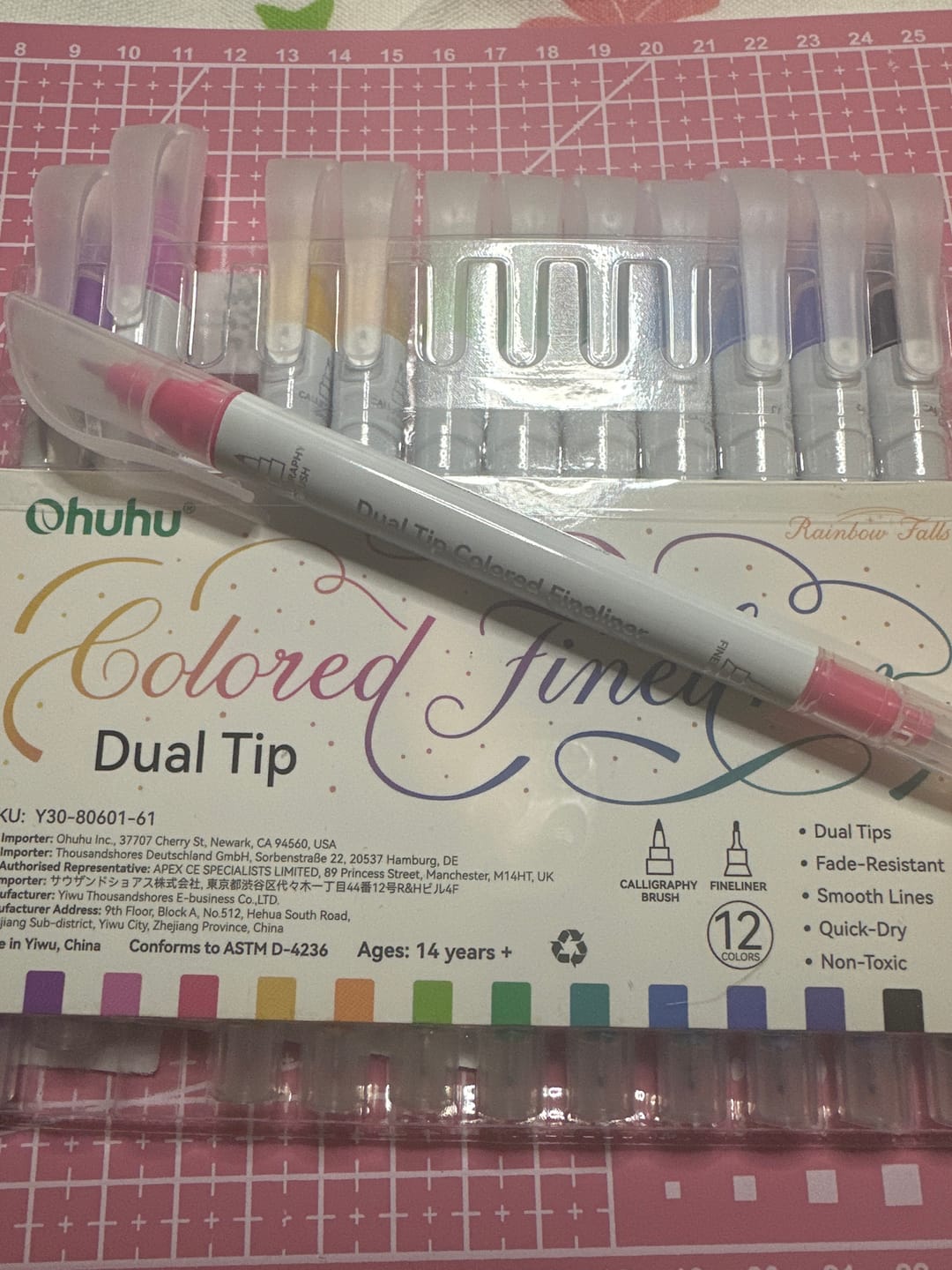 Customer photo review of Ohuhu Colored Fineliner & Brush Pens, 12 Colors
