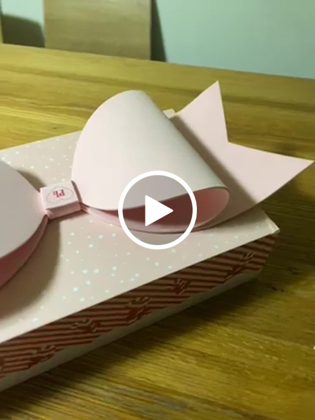 Kundenvideobewertung der P.Louise Weihnachtsgeschenkbox