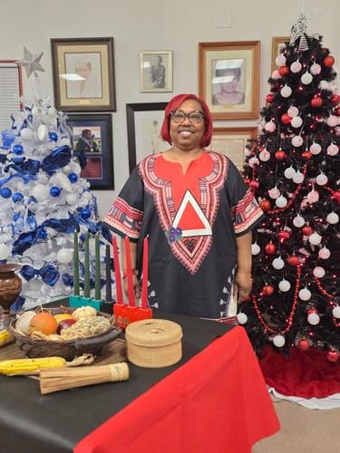 Customer photo review of Dashiki Shirt- Delta Sigma Theta