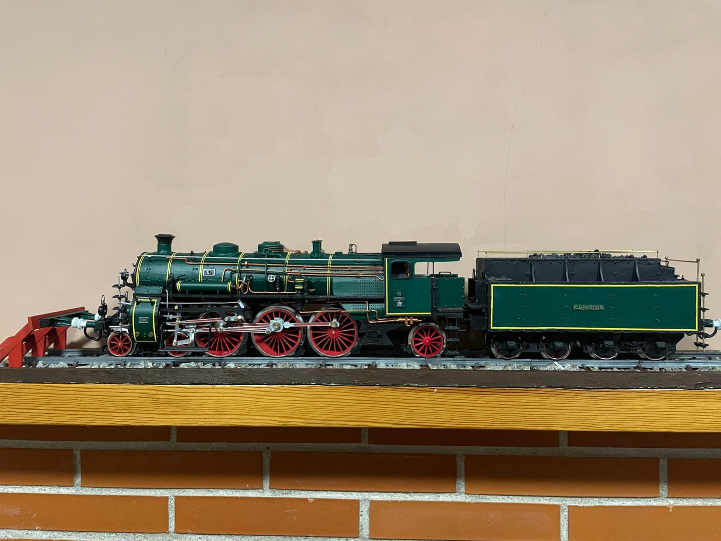 Customer photo review of Maqueta Tren S3/6 BR-18