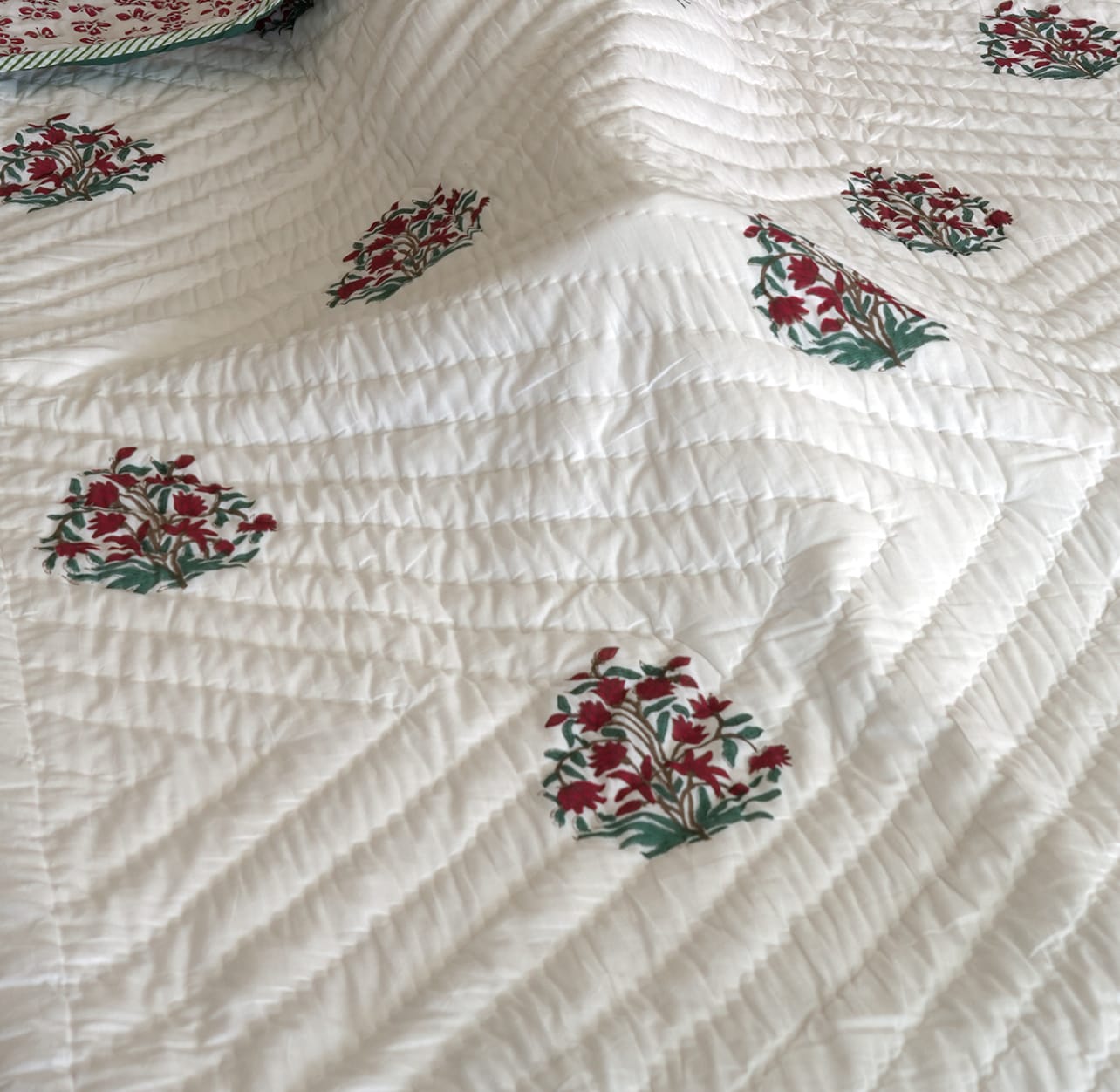 Customer photo review of Organic Mulmul Cotton Quilt - Calla