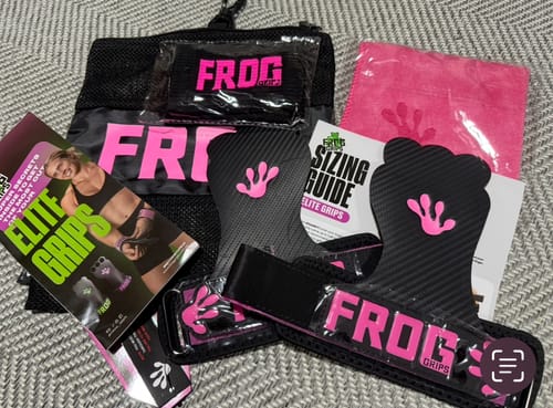 Customer photo review of ELITE GRIPS HD - Fingerless Pink