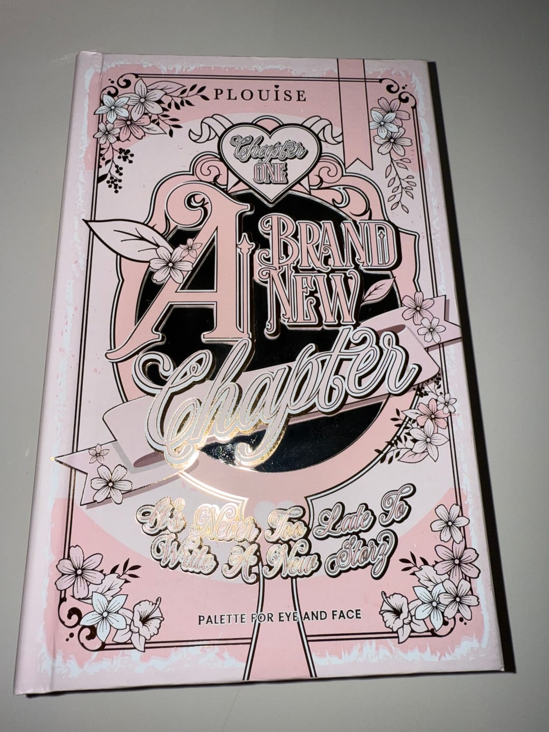 Customer photo review of P. Louise A Brand New Chapter Palette - Chapter One