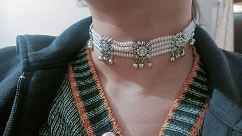 Customer photo review of Noor Ghungru Silver Guluband