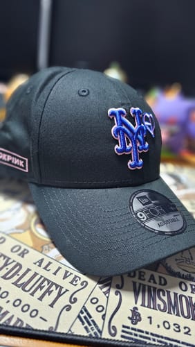 Customer photo review of 9FORTY New York Mets New Era x MLB x BLACKPINK Black Snapback