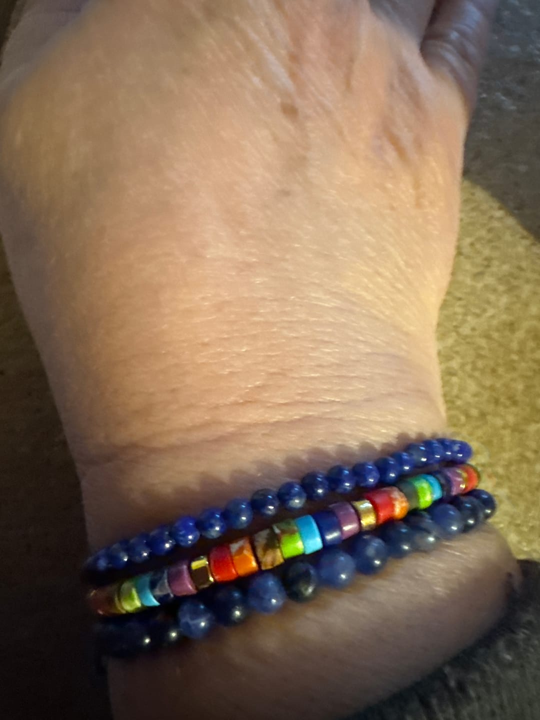 Customer photo review of 7 Chakren Energiearmband aus Jaspis