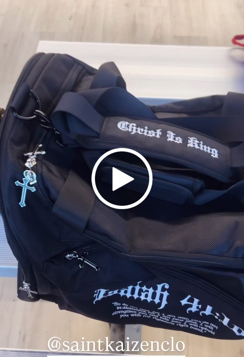 Customer video review of Fear Not Duffle Bag
