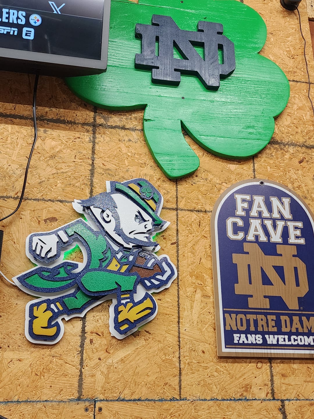Customer photo review of Notre Dame Fighting Irish Football Leprechaun 3D Vintage Metal Wall Art