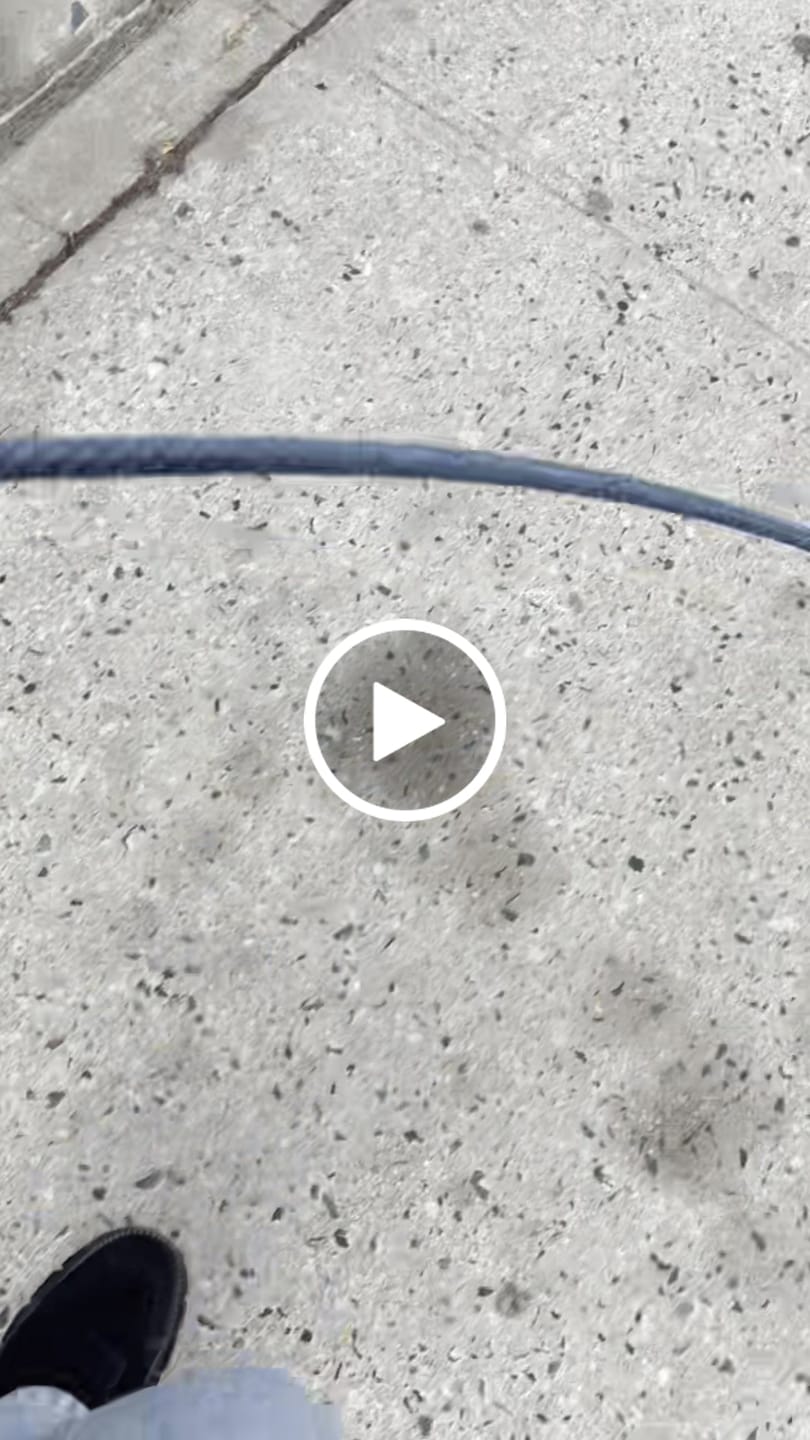 Customer video review of ComfyWalk – Healthy and Supportive Walking Shoes