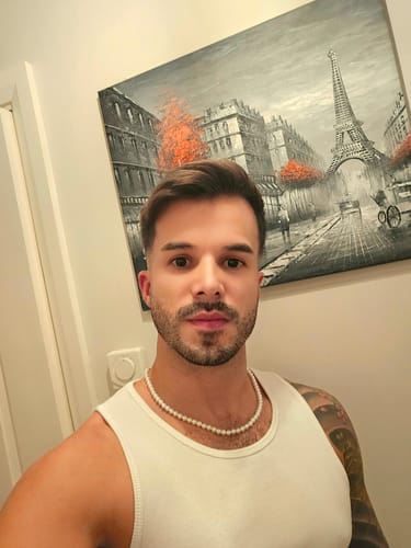 Customer photo review of The Classic Pearl Set