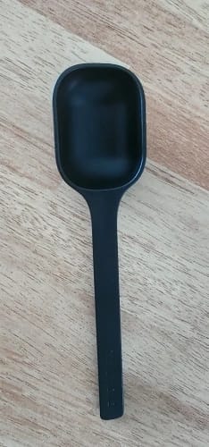 Customer photo review of Cuchara de café TIMEMORE que sostiene aproximadamente 10 g, cuchara de todos los niveles, construcción de plástico duradera, apta para lavavajillas, 17 cm