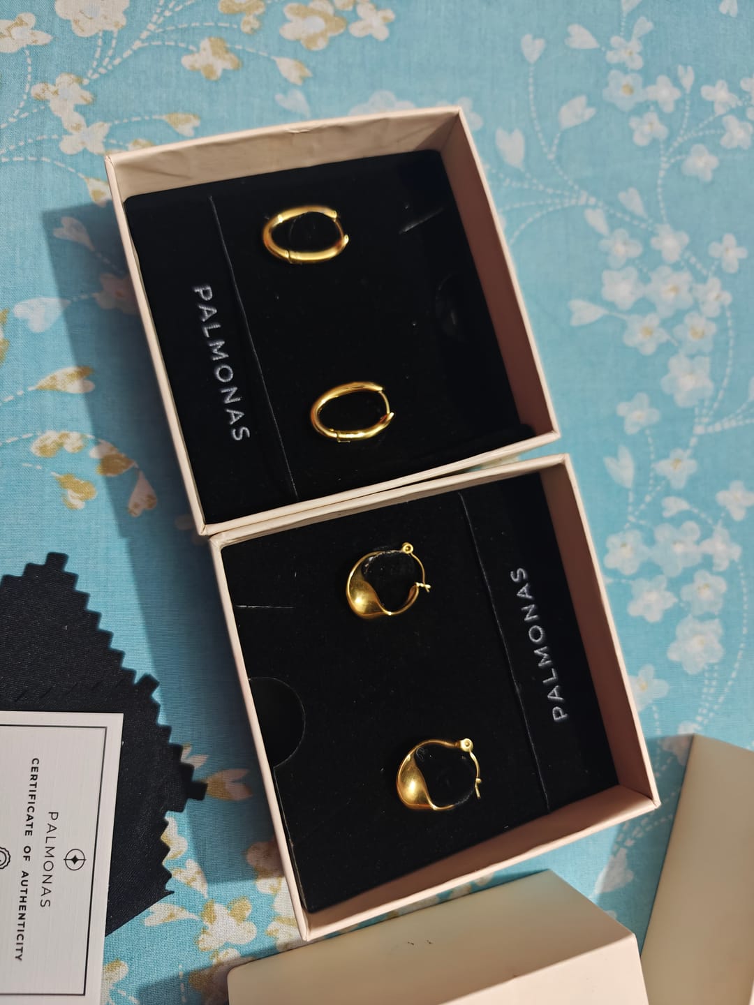 Customer photo review of Oval Shape Hoop Earrings