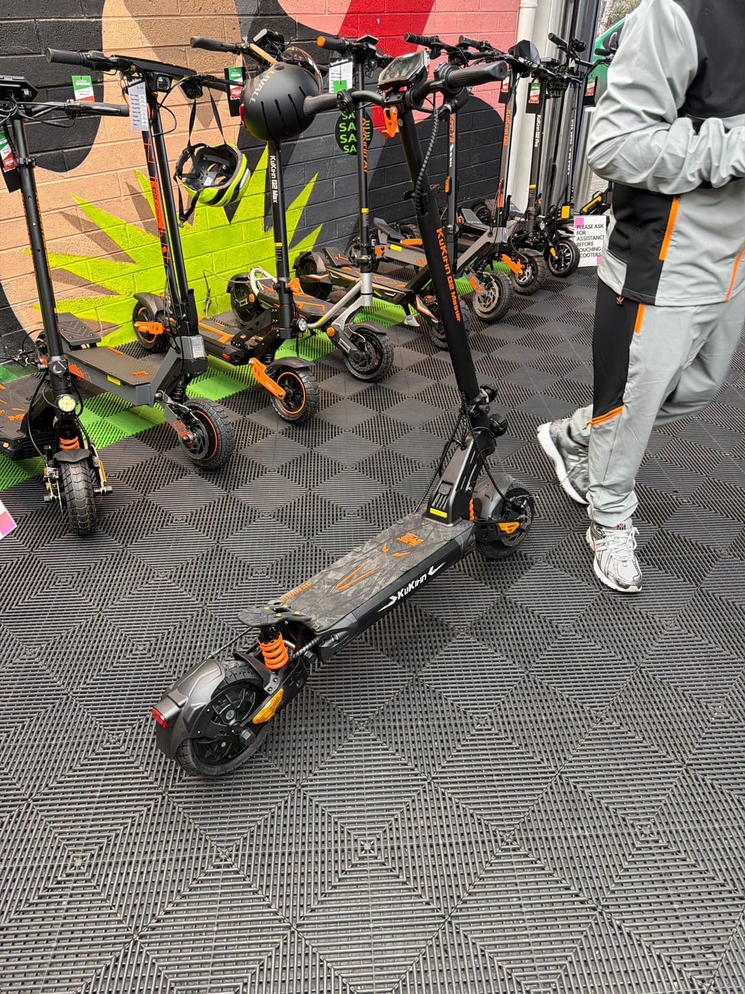 Customer photo review of KuKirin (Kugoo) G2 Master 2025 Electric Scooter