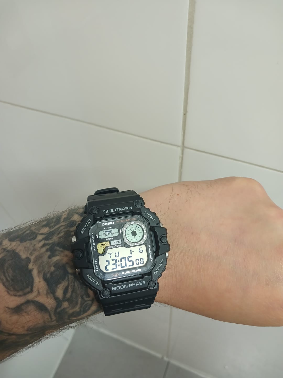 Customer photo review of Reloj Casio Vintage WS-1700H-1AV Tide Graph Moonphase