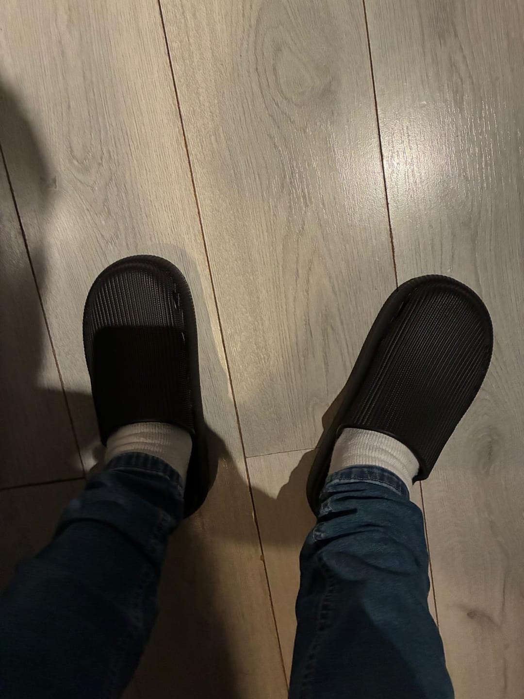 Customer photo review of HappyClogs Strapless