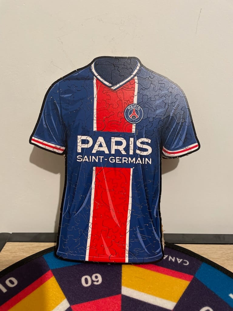 Customer photo review of Maillot Paris Saint-Germain® - Puzzle en Bois