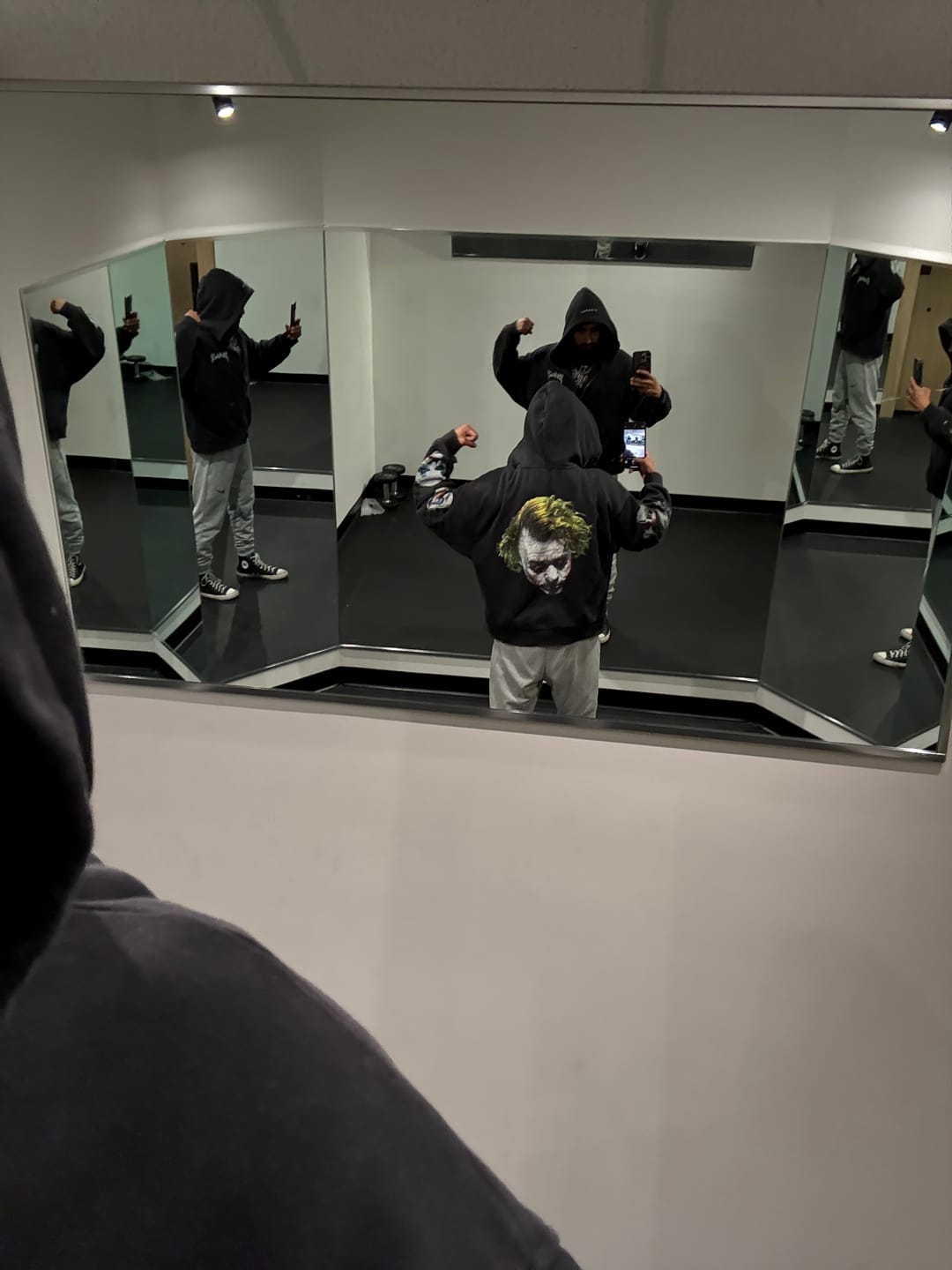 Customer photo review of 5211 - Batman Zip-Ups