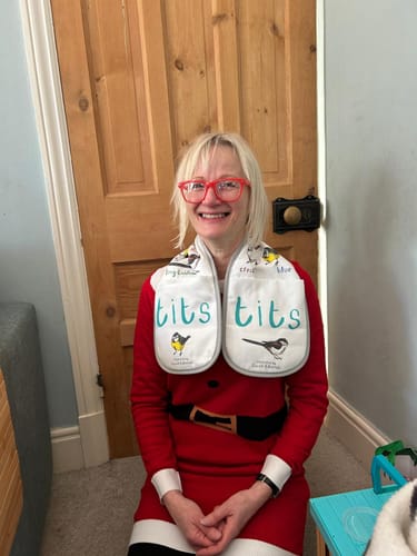 Customer photo review of Tits Oven Glove