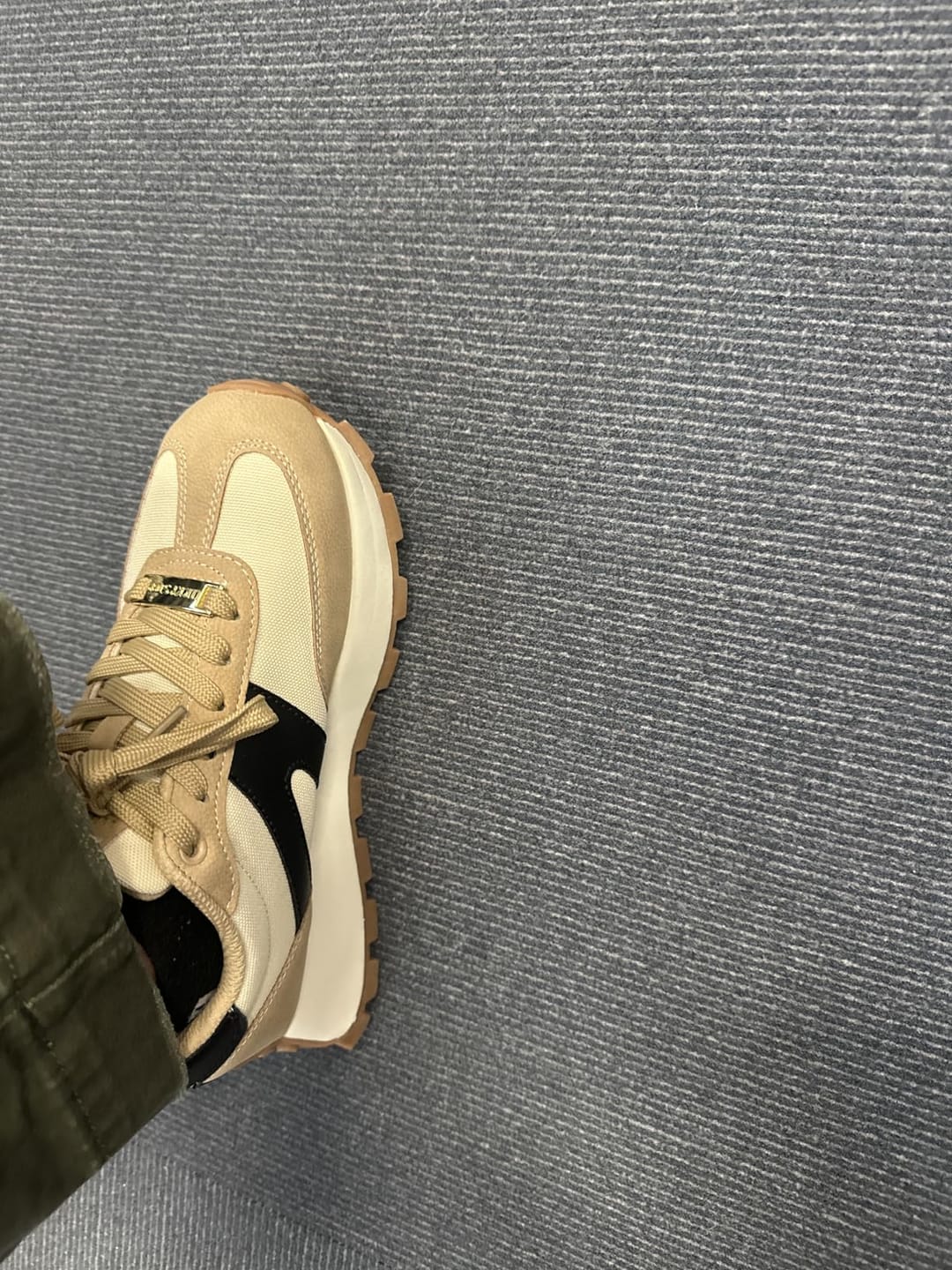 Customer photo review of LUCKY STEP Women's Platform Sneakers - 1.81" Retro Comfort Walking Shoes