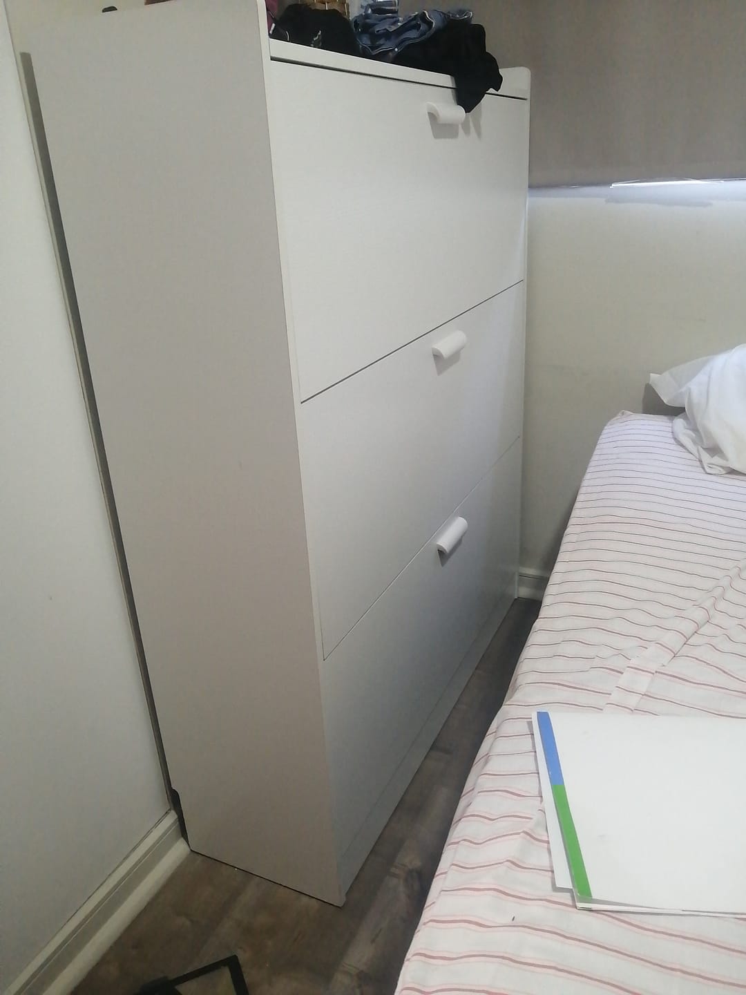 Customer photo review of Zapatera Organizadora VTRIN XXL para 25 pares y tallas grandes hasta 44