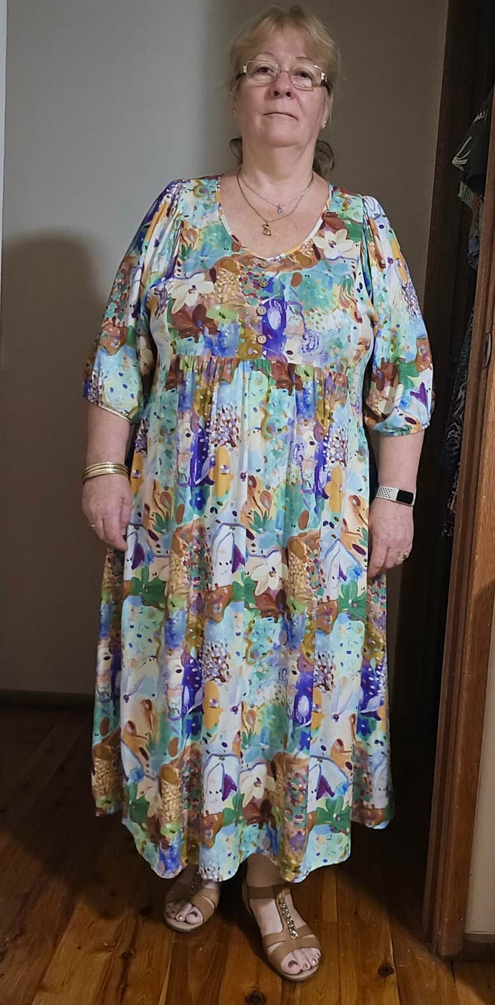 Customer photo review of Zandra Midi Dress in Green Multi
