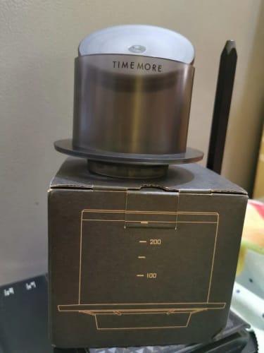 Customer photo review of TIMEMORE Gotero de agua SimpleDrip con tapa, 13 agujeros para descarga uniforme de agua, mantiene un flujo constante y estable de agua