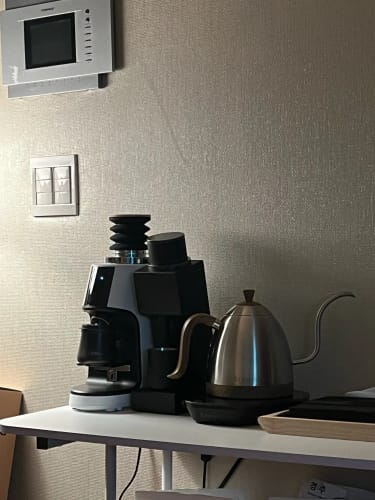 Customer photo review of TIMEMORE Gotero de agua SimpleDrip con tapa, 13 agujeros para descarga uniforme de agua, mantiene un flujo constante y estable de agua