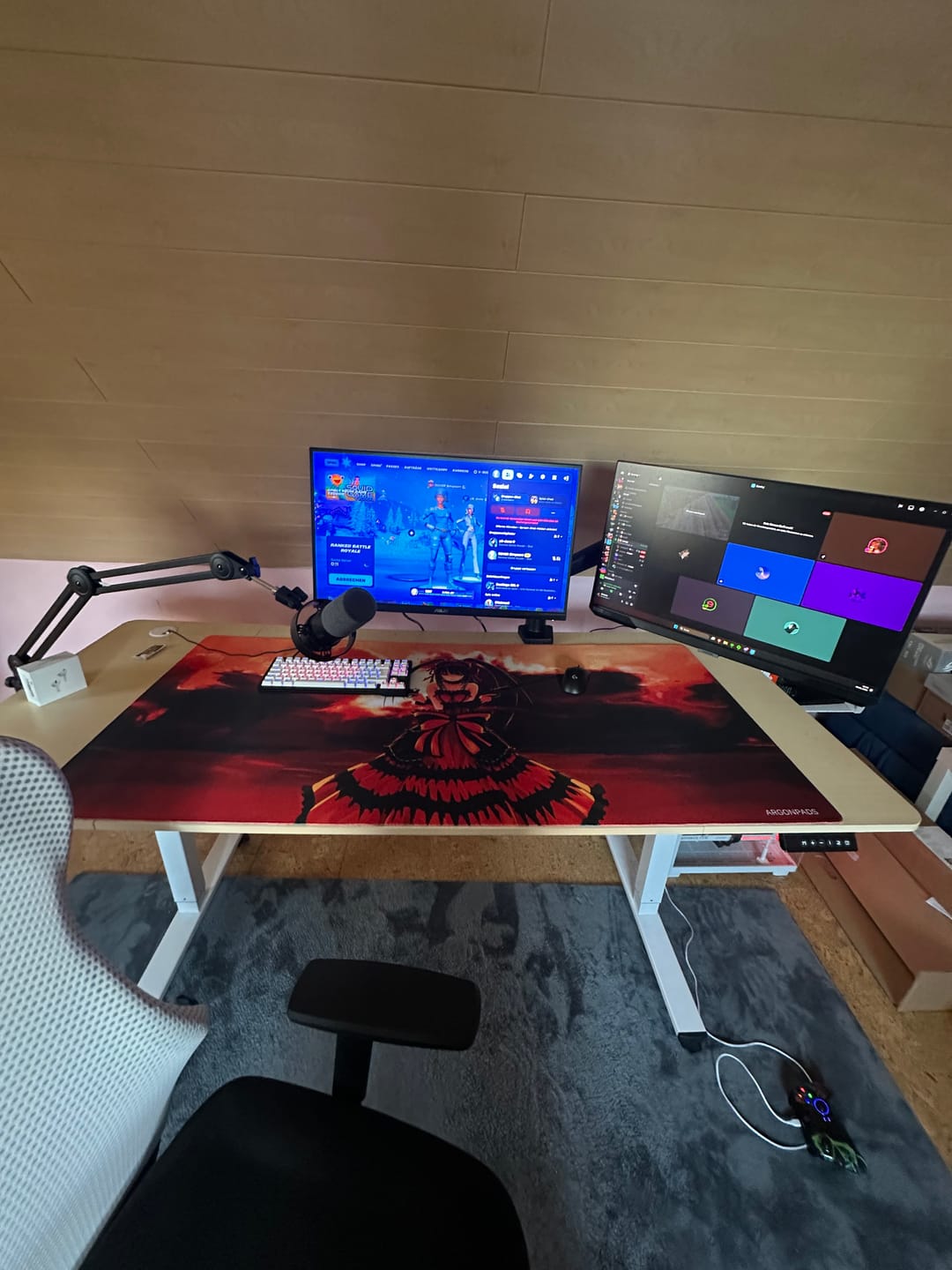 Customer photo review of Customizable Gaming Mousepad