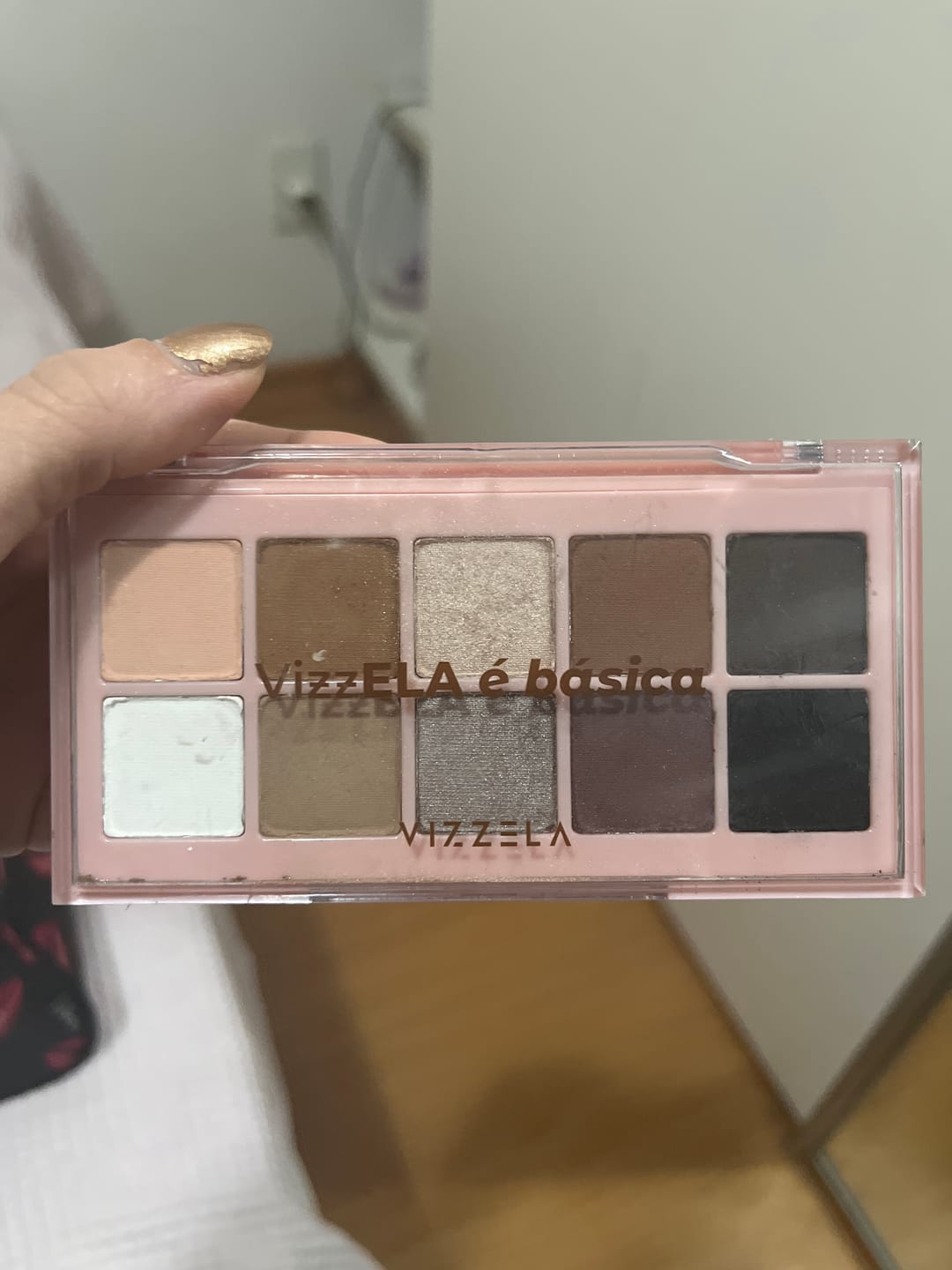 Customer photo review of Paleta de Sombras Ela é Básica - Vizzela