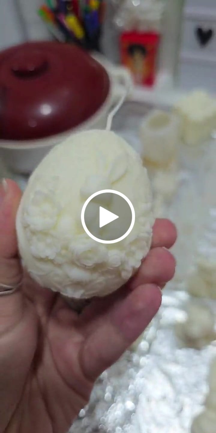 Customer video review of Fragancia CARAMEL RASPBERRY & VAINILLA