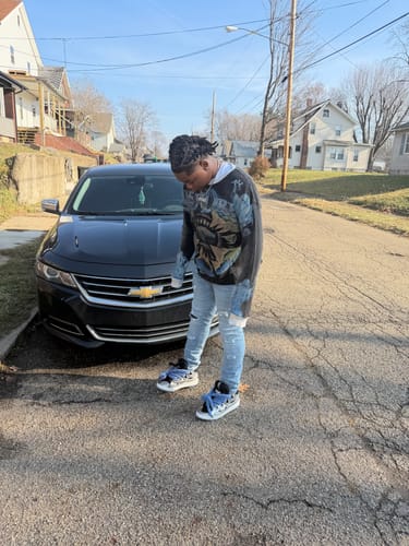 Customer photo review of Vale Forever World Eater Thermal Black