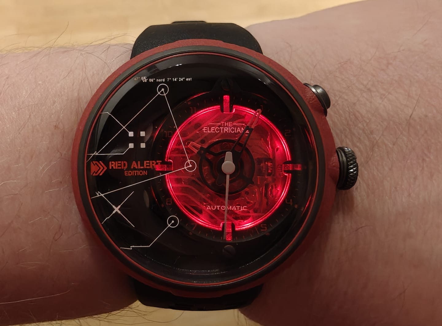 Customer photo review of The Red Alert - Edition