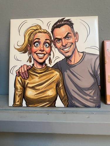 Customer photo review of Jouw Foto in Karikatuur Stijl - Gepersonaliseerde Tegel