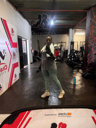 Customer photo review of Super Elastic Yoga Set Green Sports Set