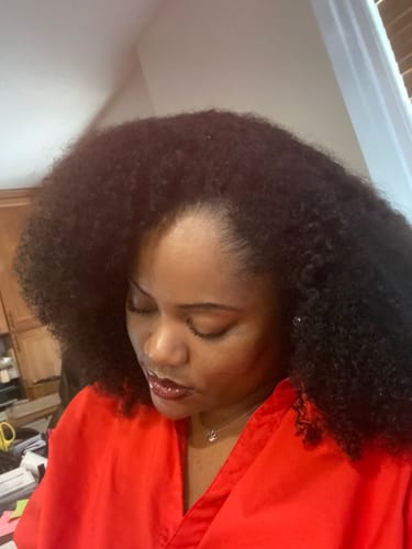 Customer photo review of CurlyMe 3 In 1 Half Wig Afro Kinky Curly Glueless Install Half Wig With Draw-string Beginner Friendly
