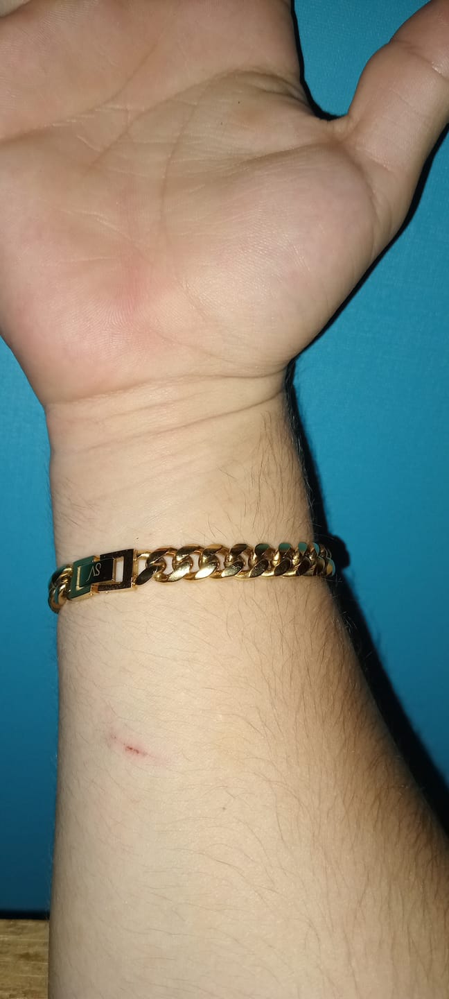 Customer photo review of Pulsera Cuban Oro 8mm