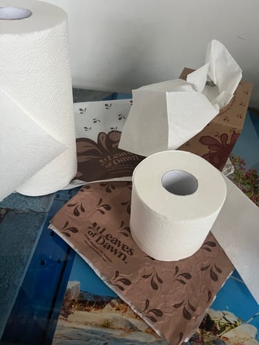 Customer photo review of Sustainable Bamboo Paper Discovery Box