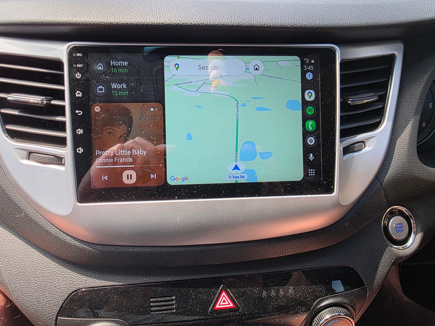 Additional customer media