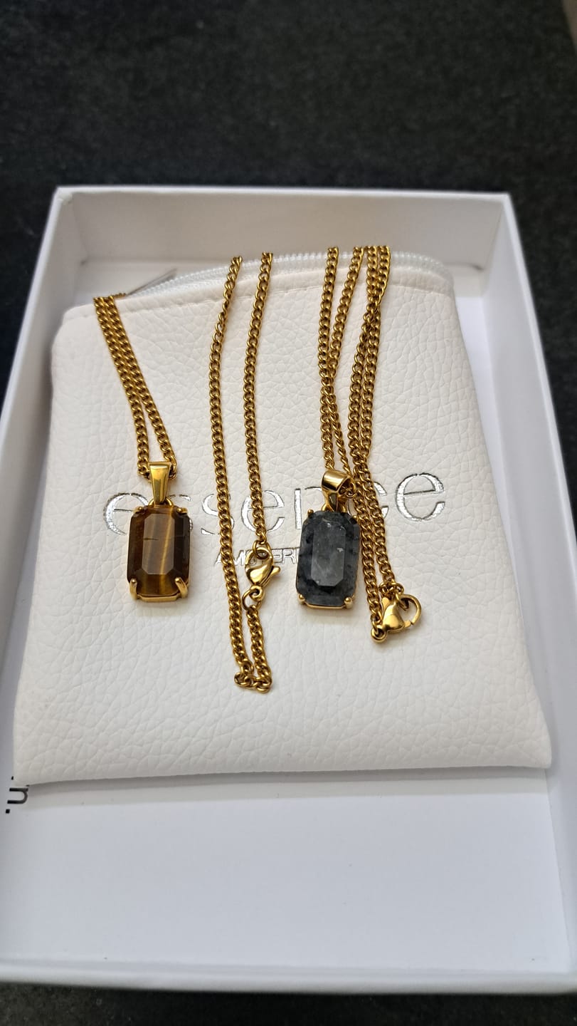 Customer photo review of Moon (Gold)